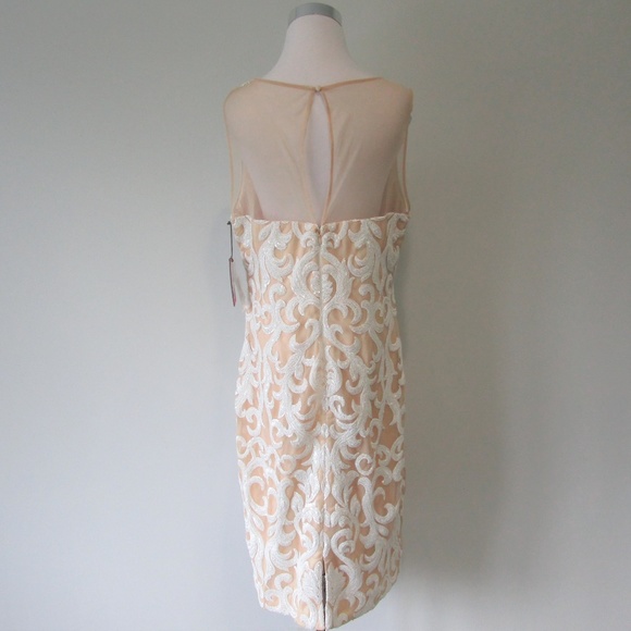 Vince Camuto Cream and White Midi Dress - Picture 5 of 8